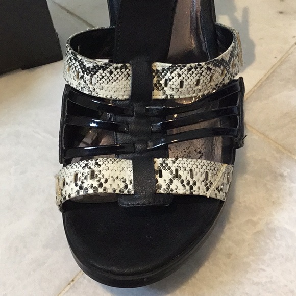 Platform Sandals, “Call it Spring” - Picture 2 of 8